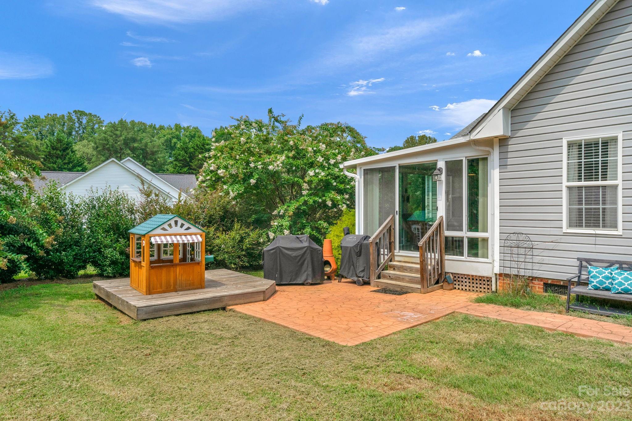 Hidden Lakes - Residential