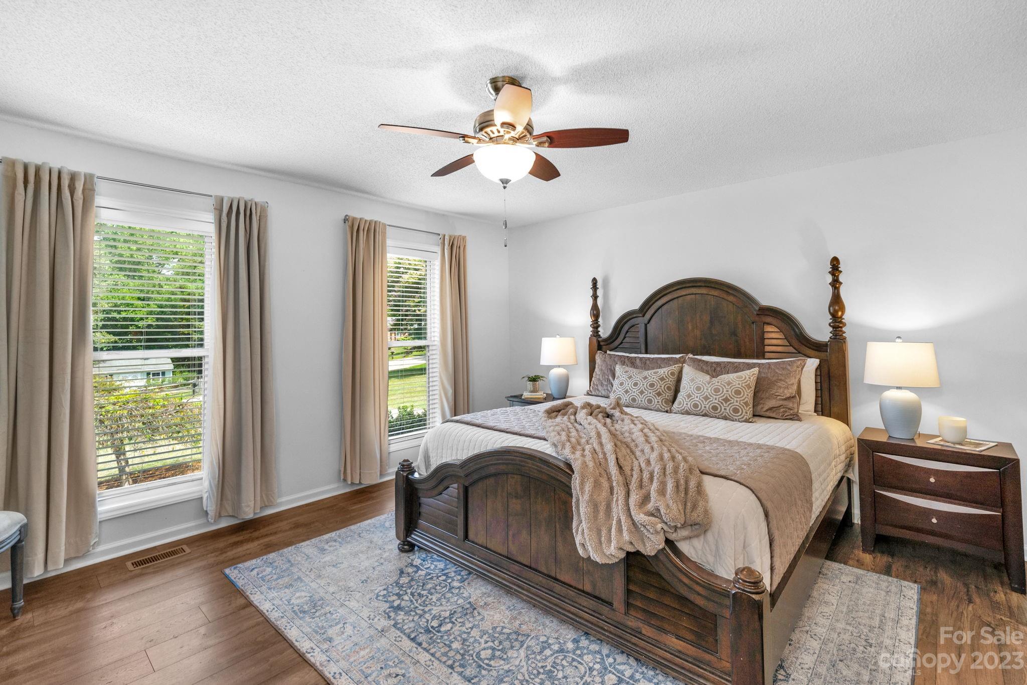 Hidden Lakes - Residential