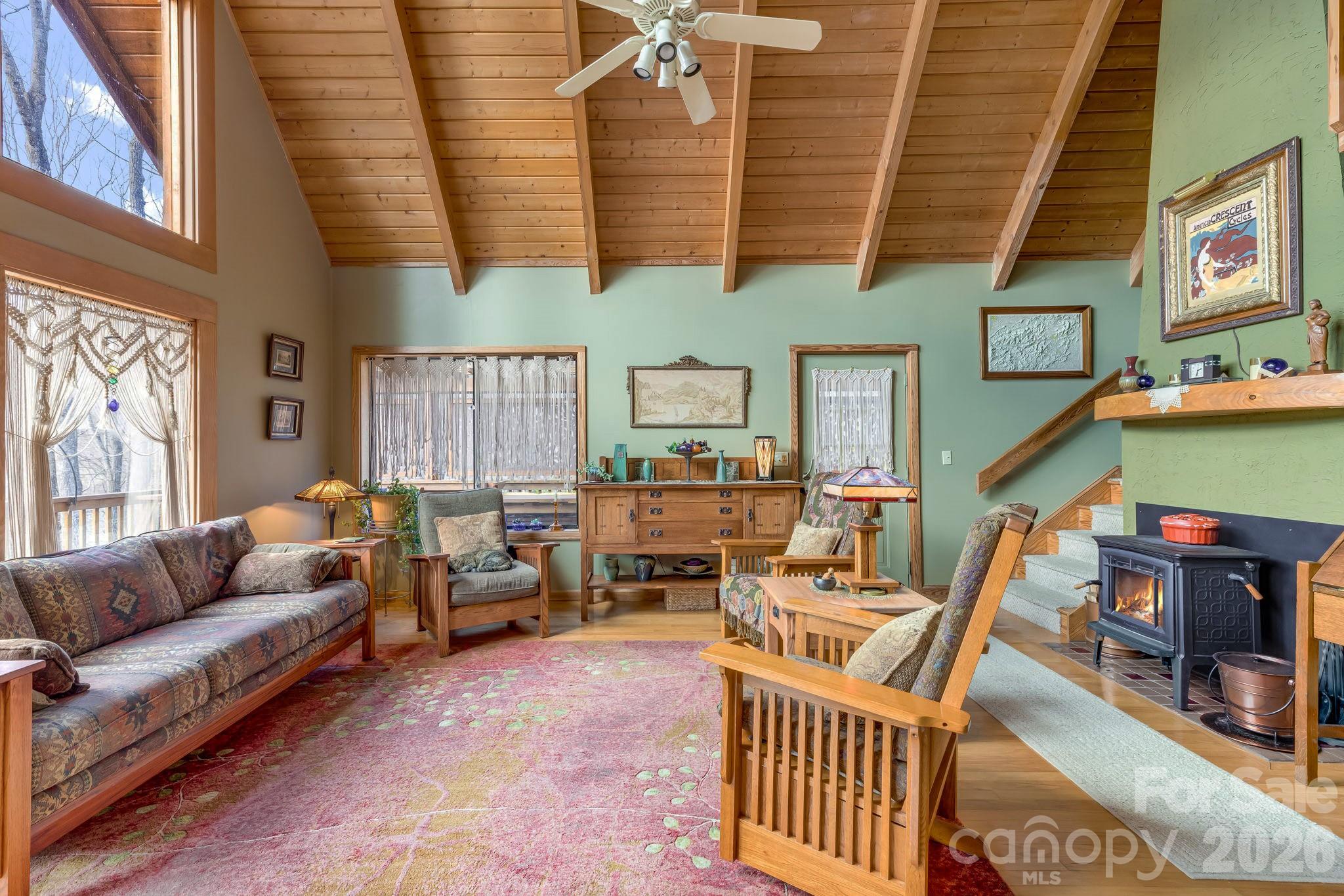 Wonderwood Mountain - Residential