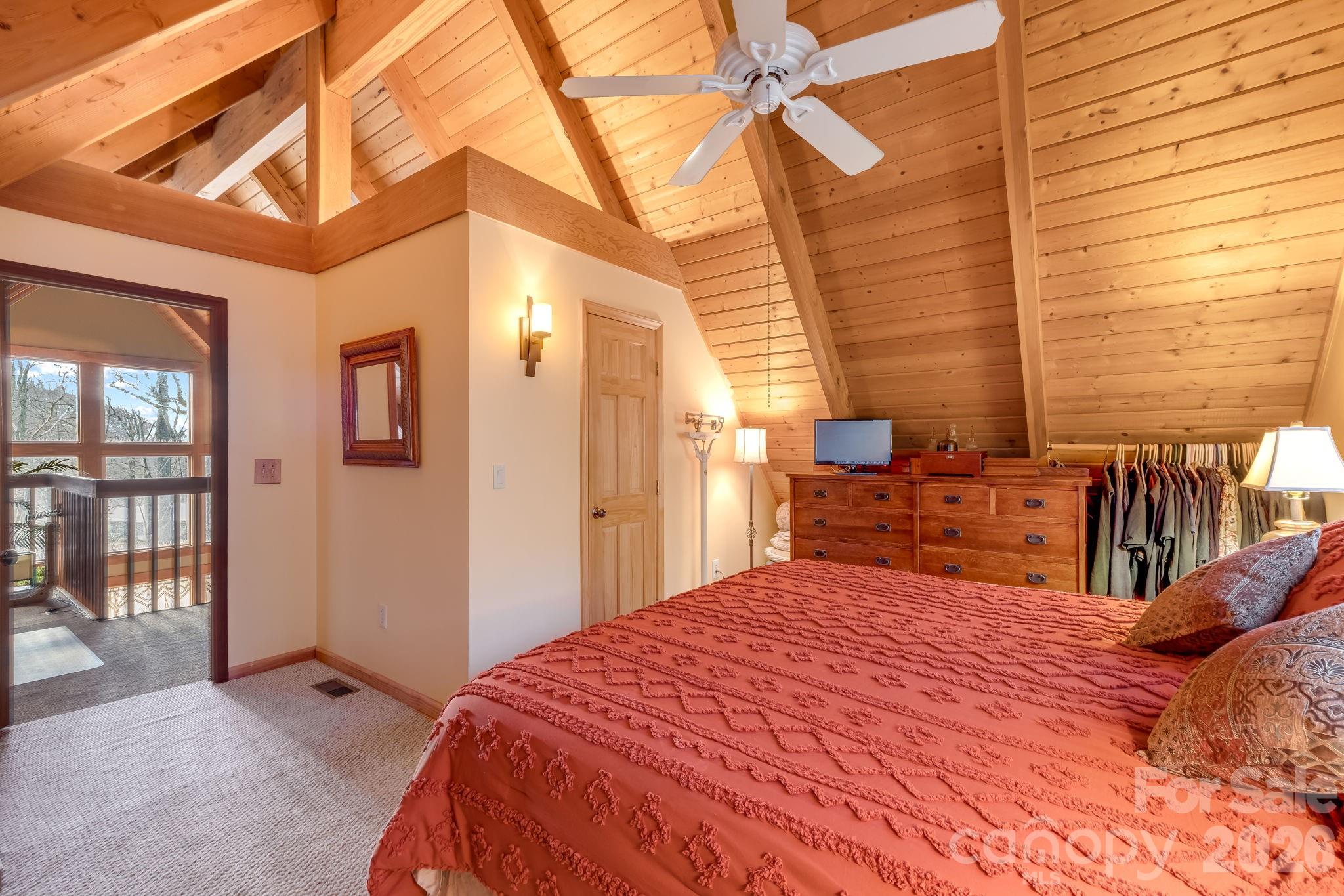 Wonderwood Mountain - Residential