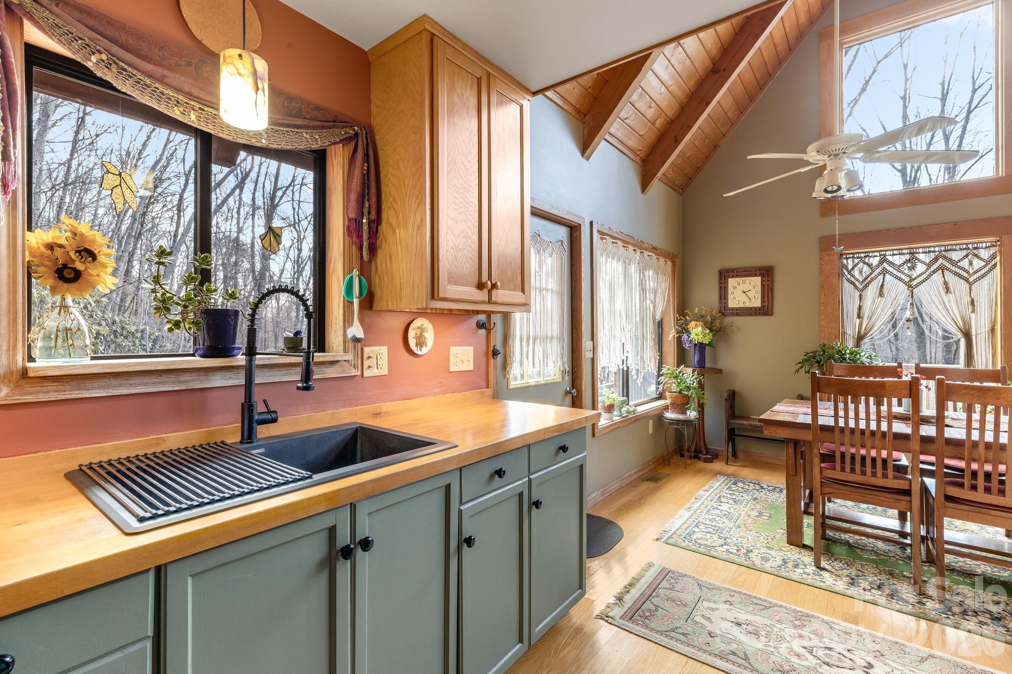 Wonderwood Mountain - Residential