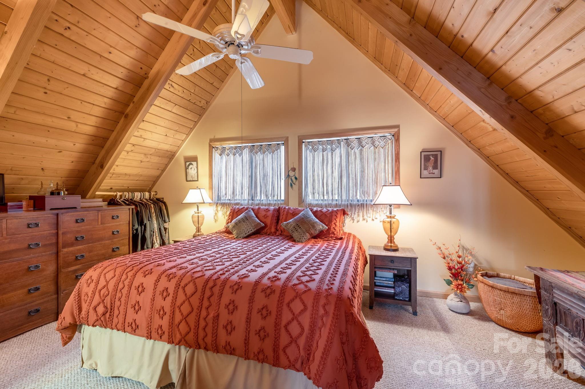 Wonderwood Mountain - Residential