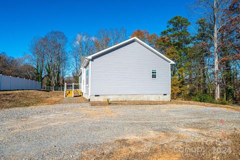 A home in Hickory