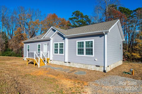 A home in Hickory