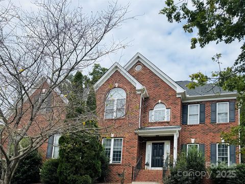 2013 Solway Lane Charlotte NC 28269