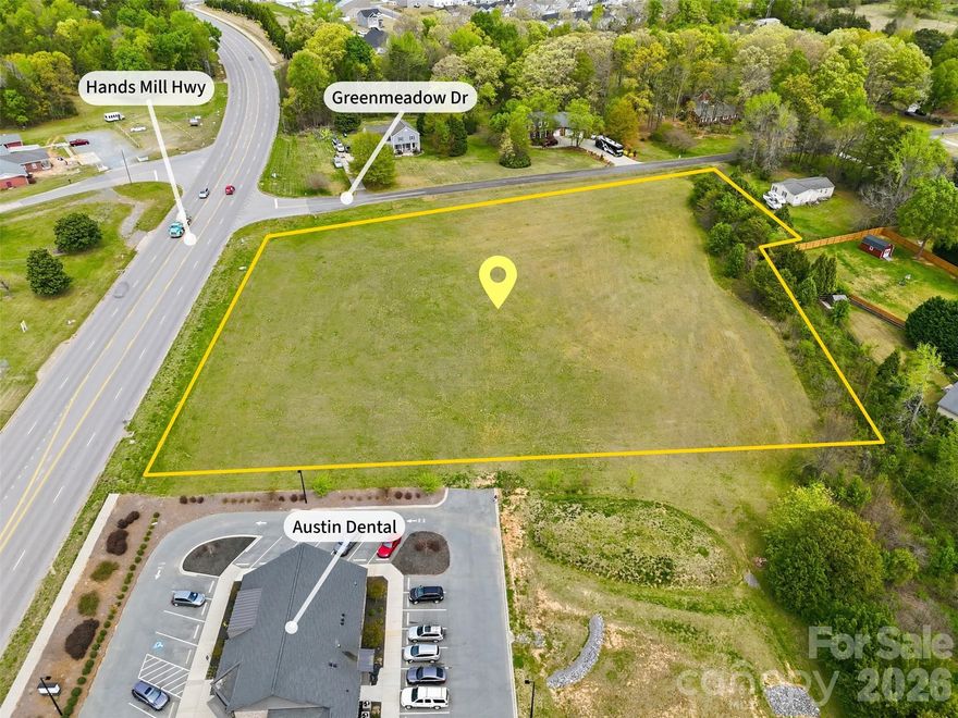 Don't miss this rare chance to own 4 acres in a highly convenient Newport  location with excellent road frontage on Hands Mill Hwy and Greenmeadow Dr. Positioned within the  Urban Development District, this property offers endless possibilities for commercial use- perfect for bringing your business vision to life.
Come join the bustling commercial hub with new restaurants and retailers including Target