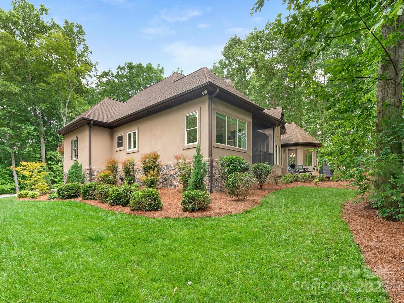 Valhalla Farms - Residential