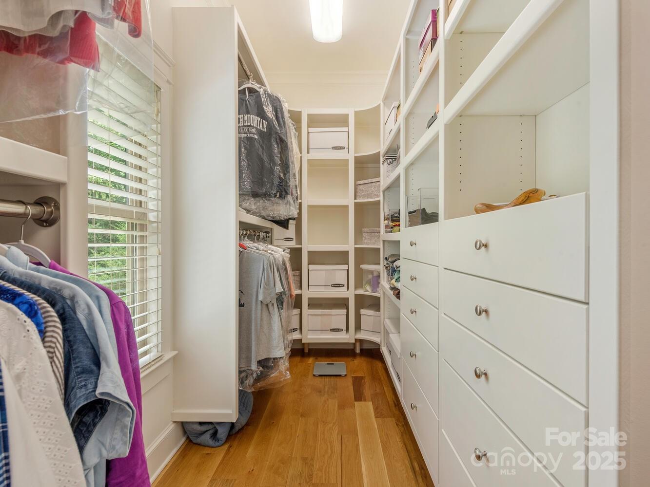 Valhalla Farms - Residential