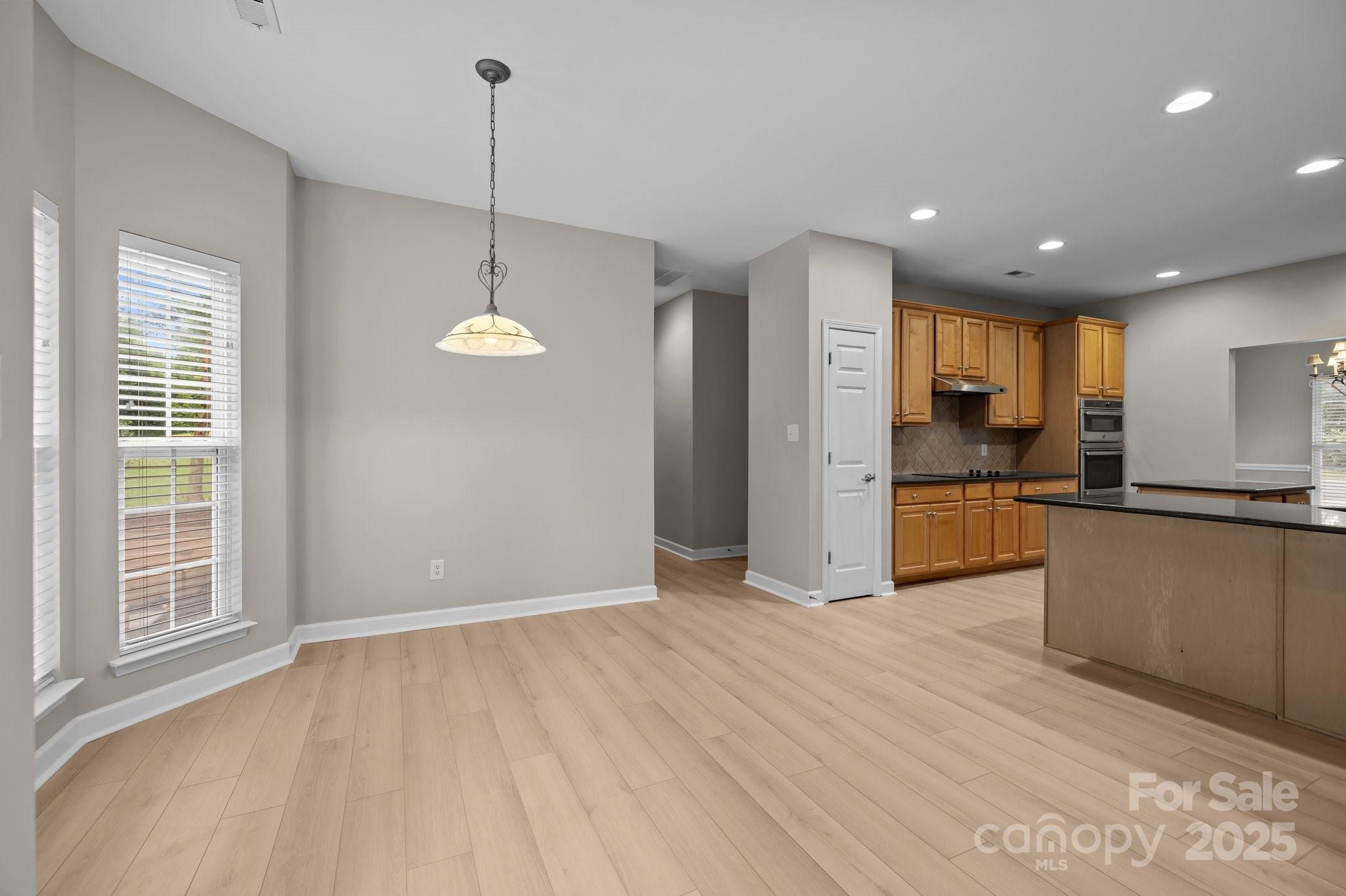 Demere - Residential