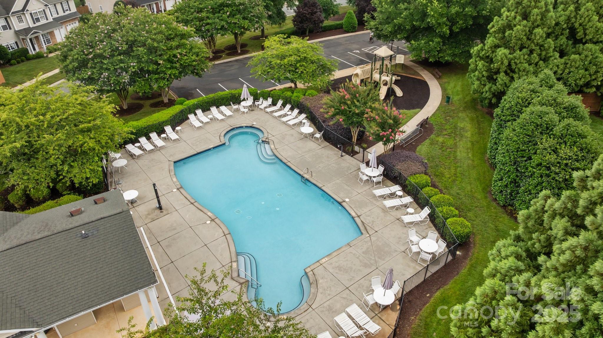 Demere - Residential