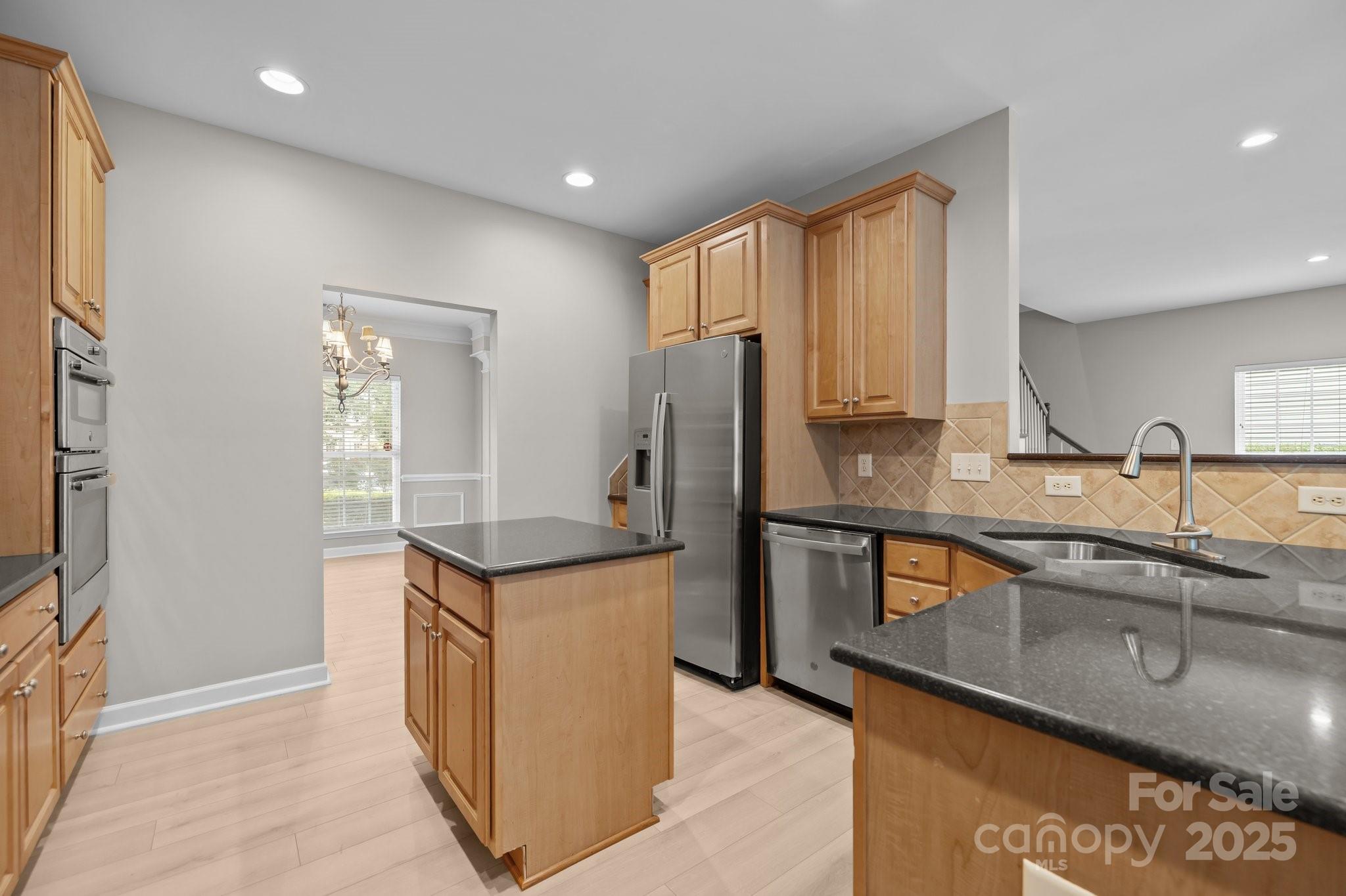 Demere - Residential