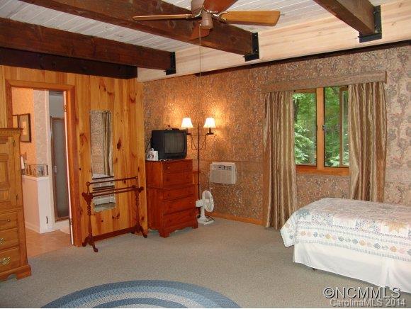Lake Toxaway Estates - Residential