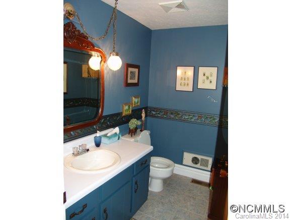 Lake Toxaway Estates - Residential