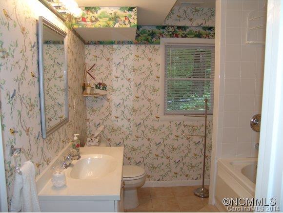 Lake Toxaway Estates - Residential