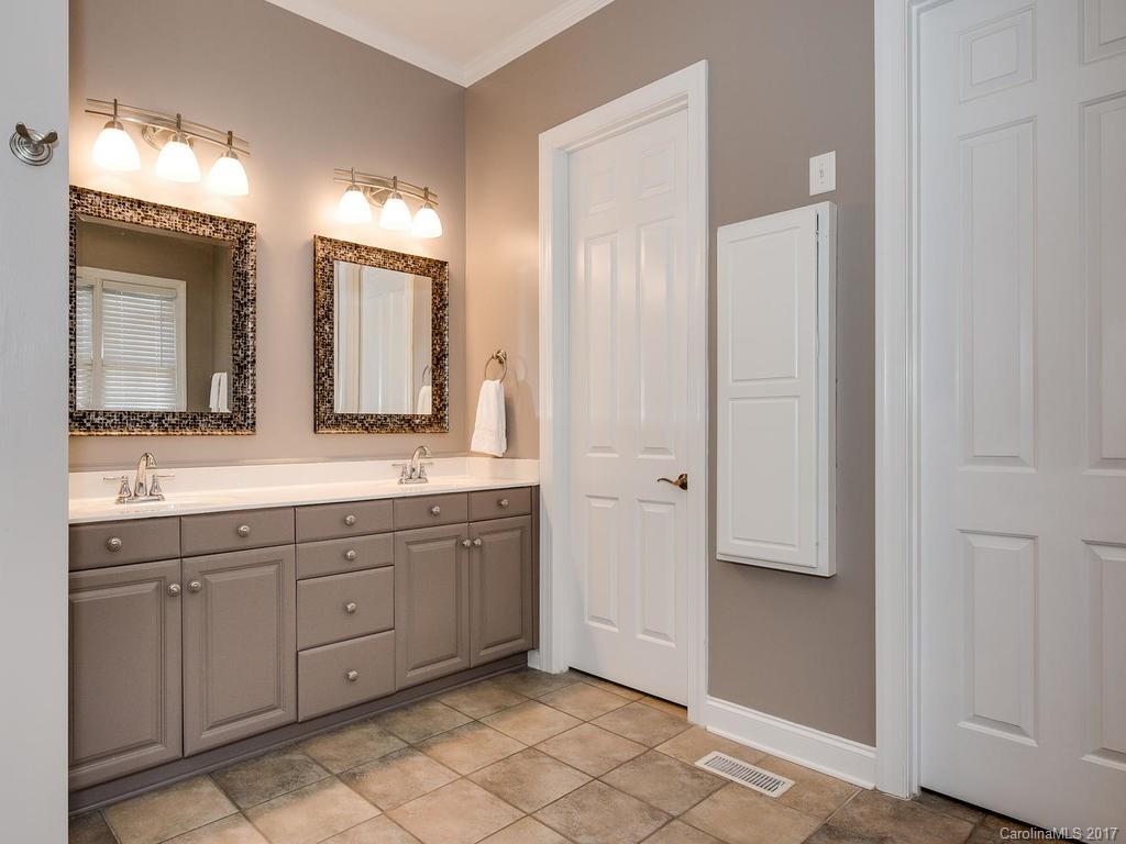 Baxter Village - Residential