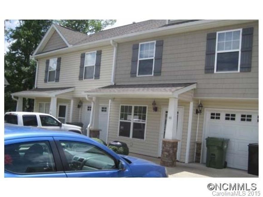 Two story townhome with 3 bedrooms and 2 1/2 baths. Time Limit Bid Property. 4.5% Buyer Premium chgd buyer at closing. No insp. contingencies accepted on TLB Properties. REO. Property sold As-Is w/o repair, warranty or Seller Disclosure.  The Listing Broker & Seller assume no responsibility & make no guarantees as to the accuracy of info herein. Seller will accept cash or conventional offers only.