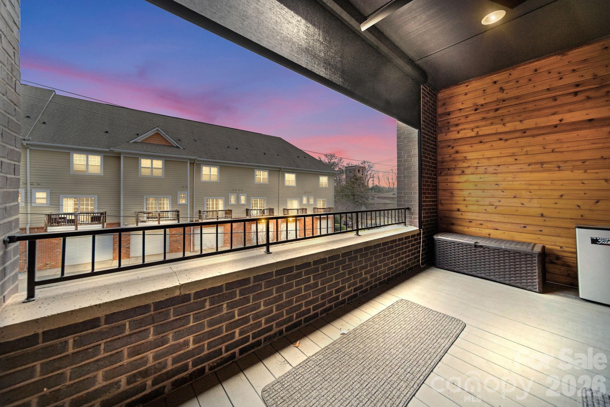 7th Street Towns - Residential