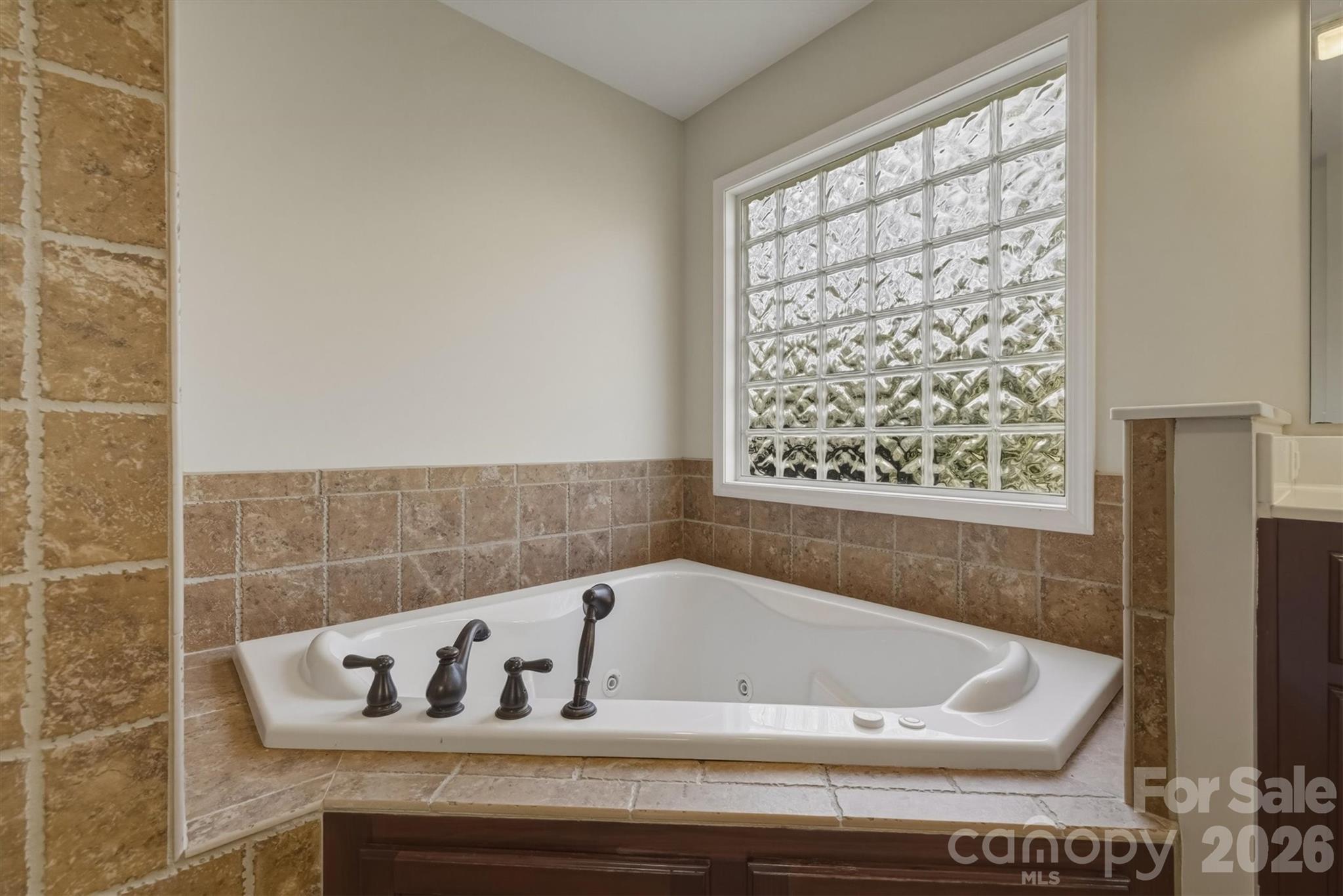 Twin Oaks - Residential