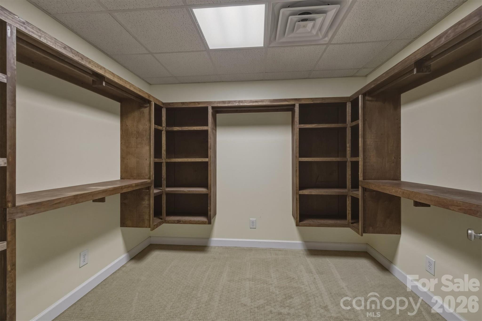 Twin Oaks - Residential