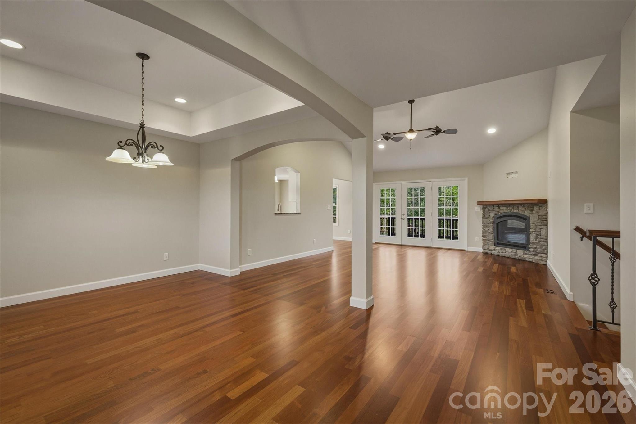 Twin Oaks - Residential