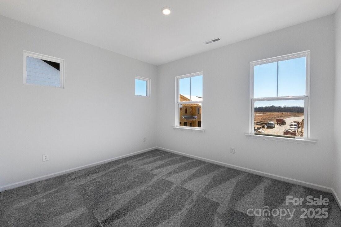 The Ridge at Sugar Creek - Residential