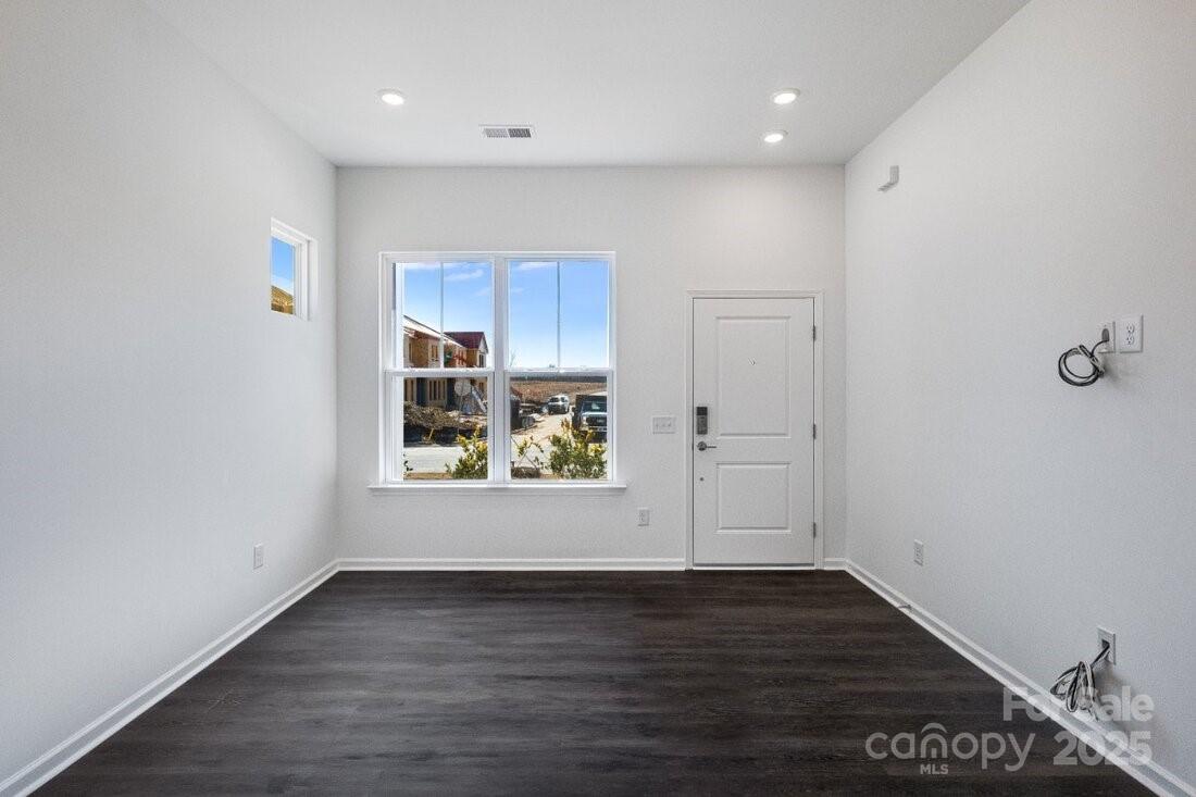 The Ridge at Sugar Creek - Residential