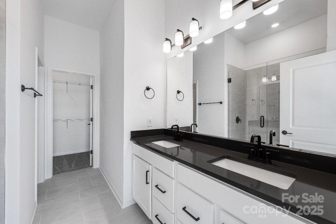 The Ridge at Sugar Creek - Residential