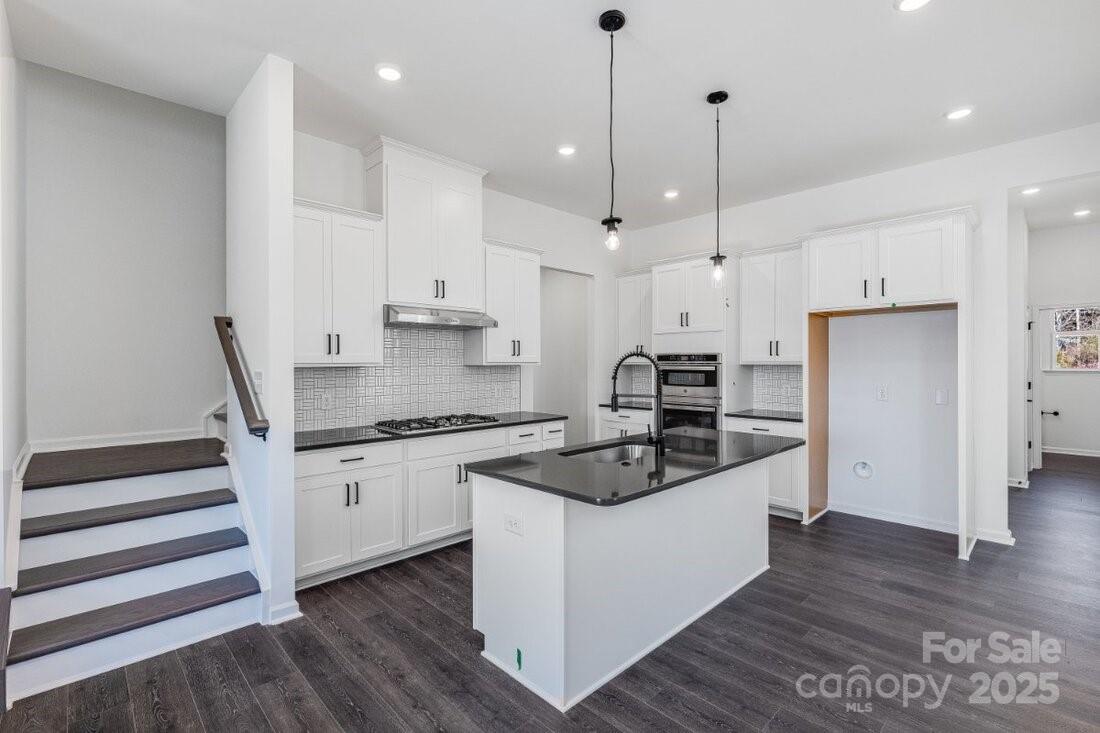 The Ridge at Sugar Creek - Residential