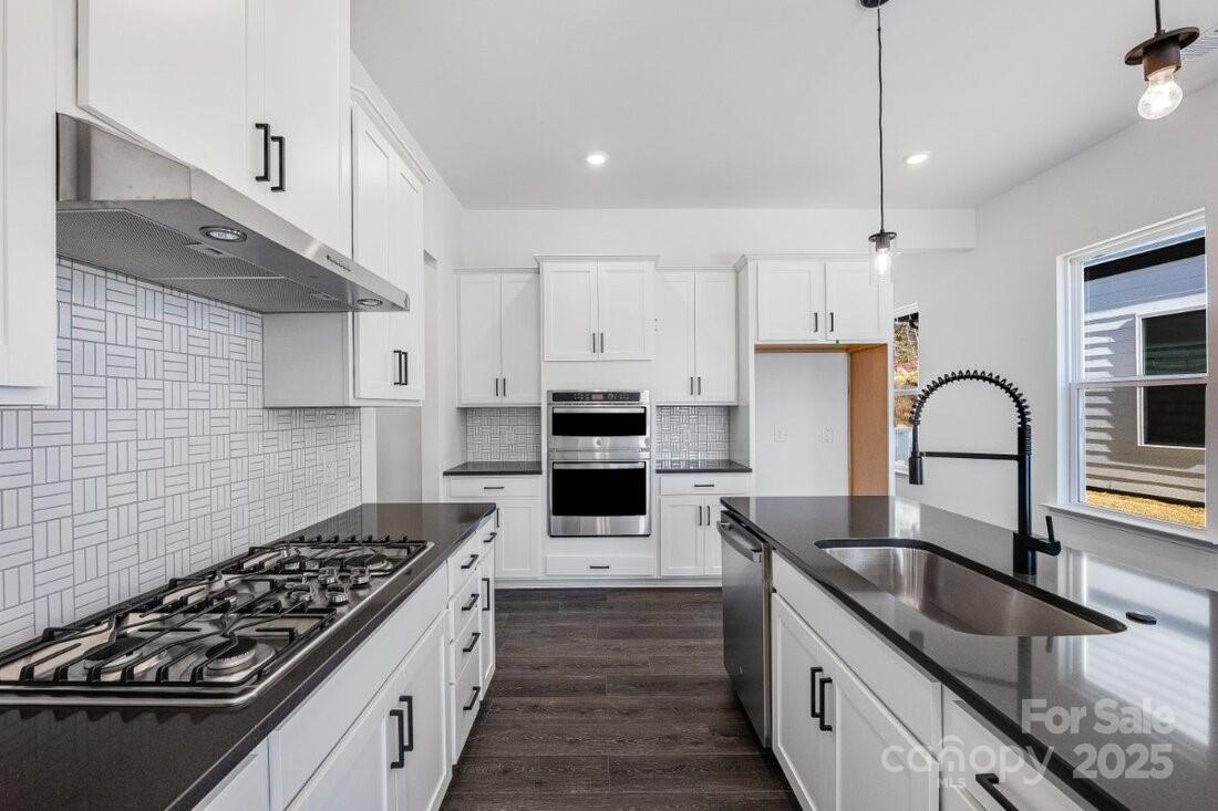 The Ridge at Sugar Creek - Residential