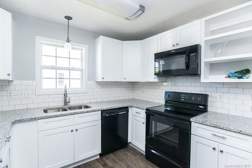 Avery Lake - Residential