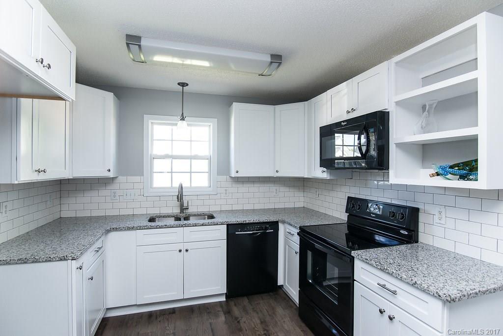 Avery Lake - Residential