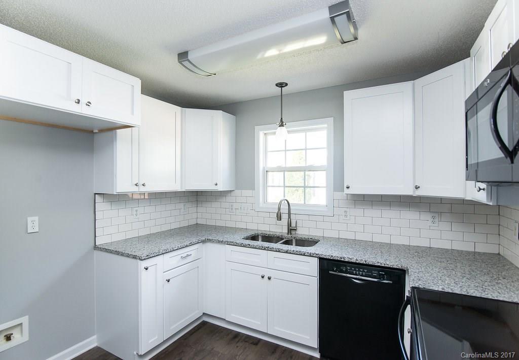 Avery Lake - Residential