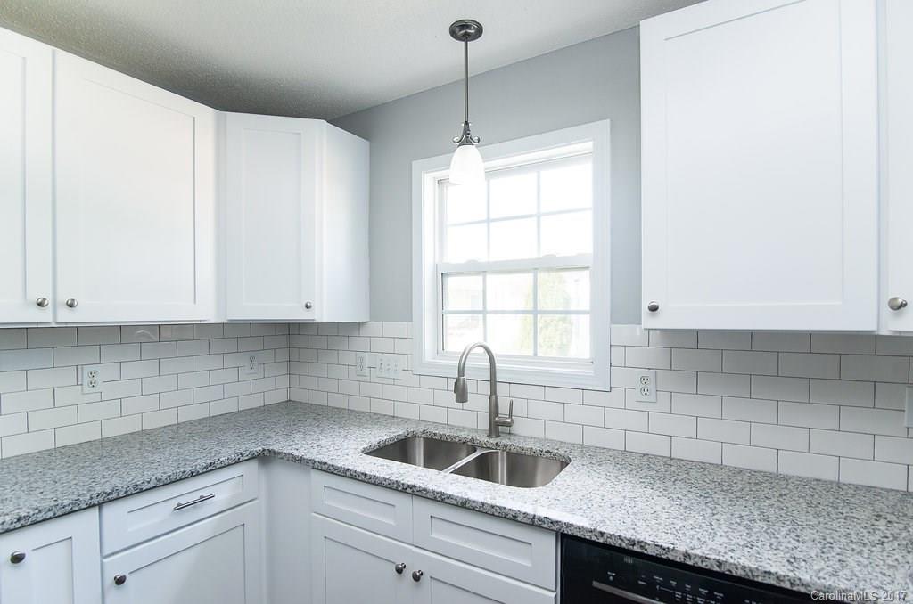 Avery Lake - Residential