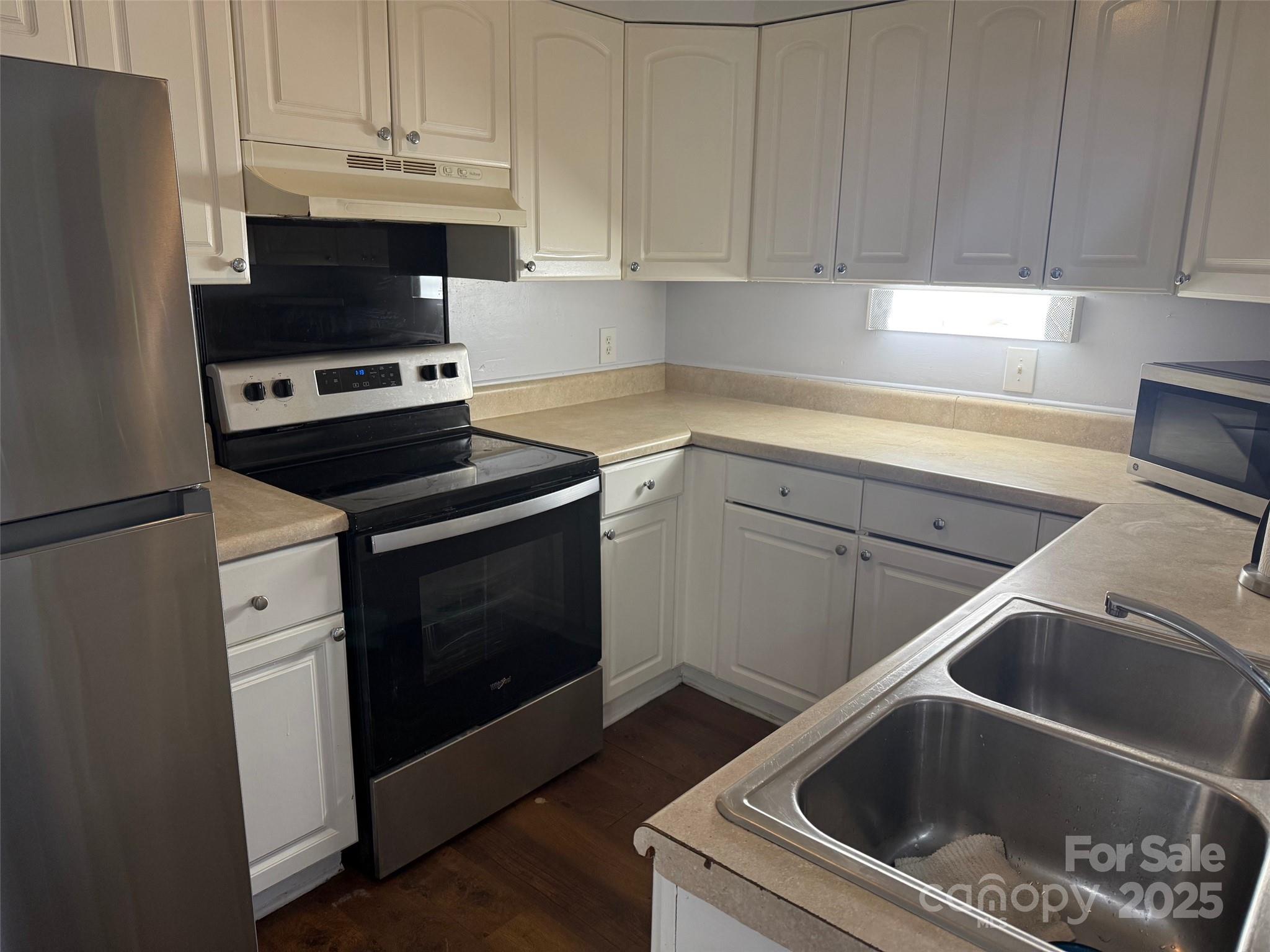 4823 Spring Lake Drive A