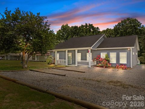 14532 E Rocky River Road Davidson NC 28036