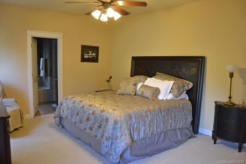 Lake Shore - Residential