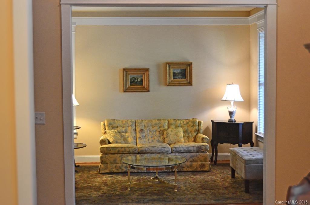 Lake Shore - Residential