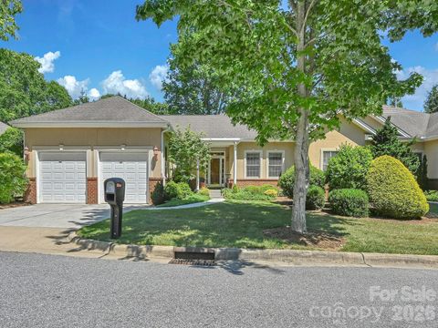 Photo of 18 Boddington Court, Asheville, NC 28803 (MLS # 4383955)