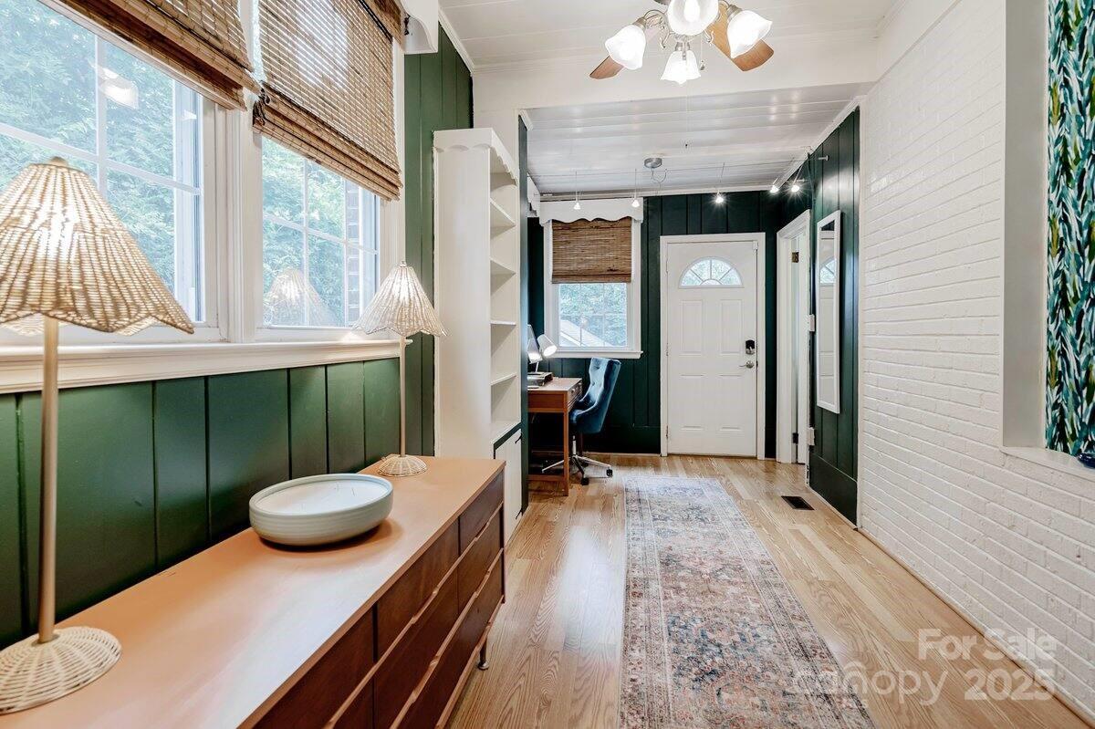 Forest Hills - Residential