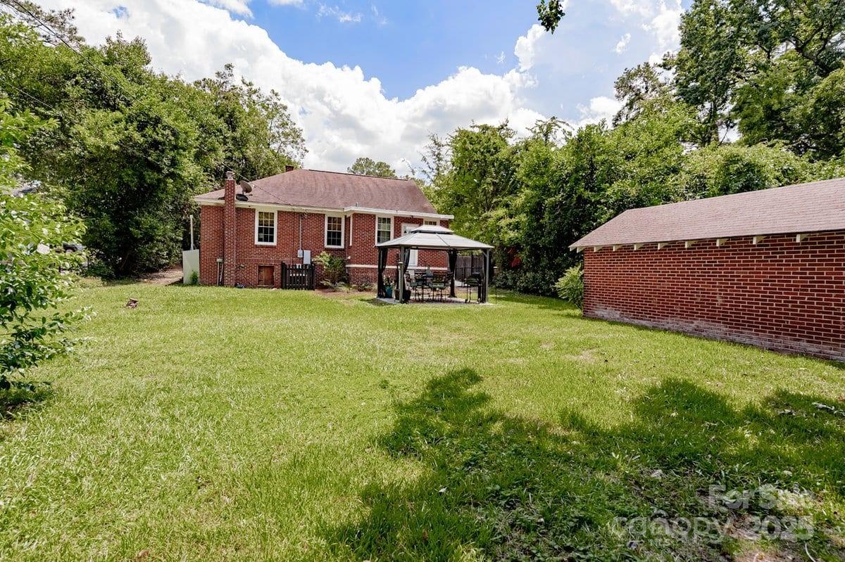 Forest Hills - Residential