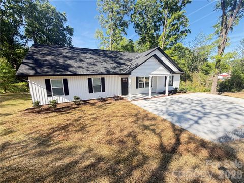 1019 E 10th Street Kannapolis NC 28083