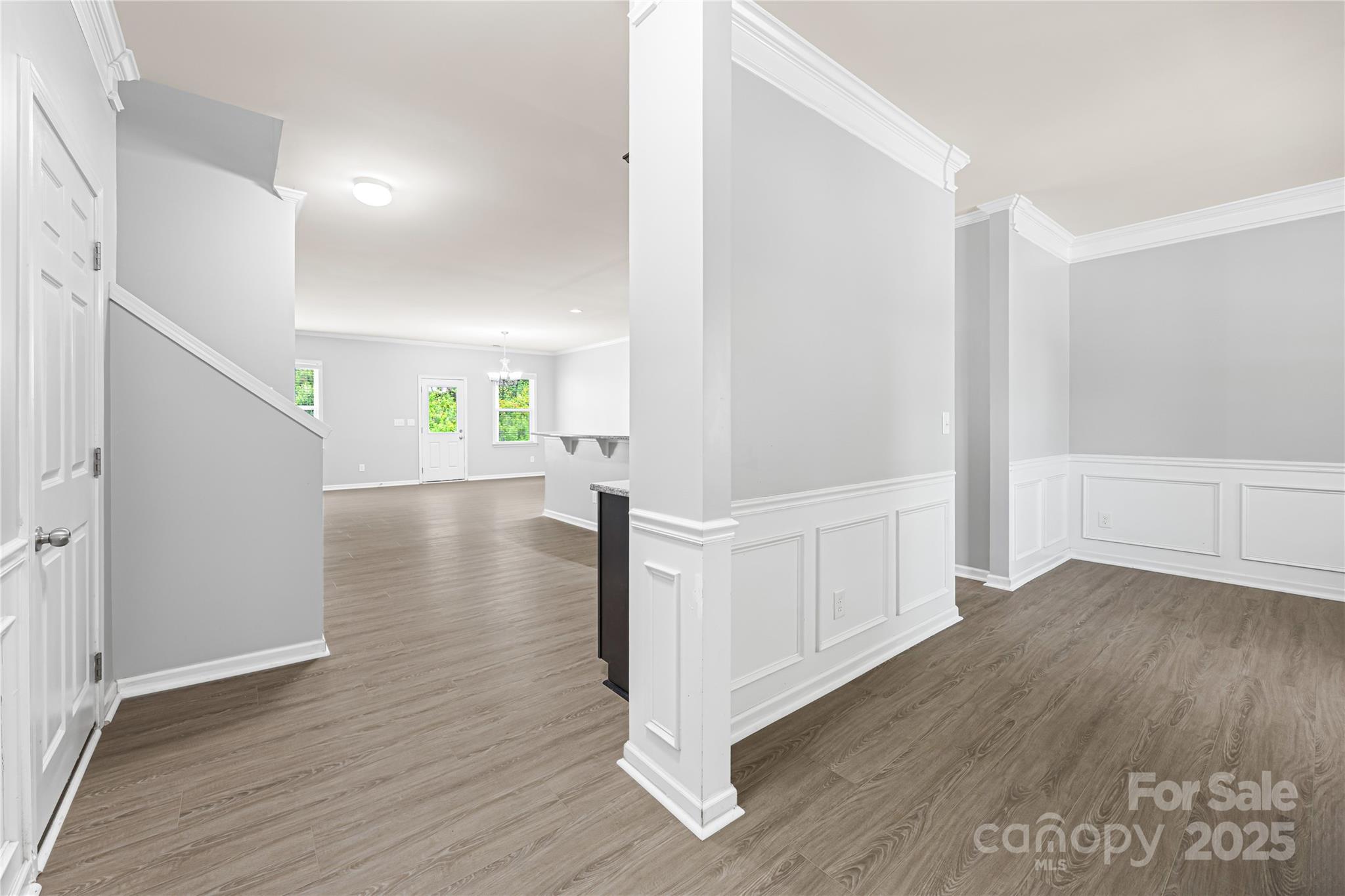 8400 Empress Court