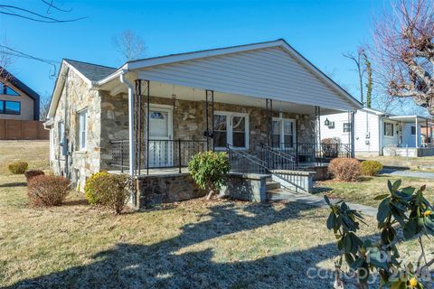 106 Scotland Street Black Mountain NC 28711