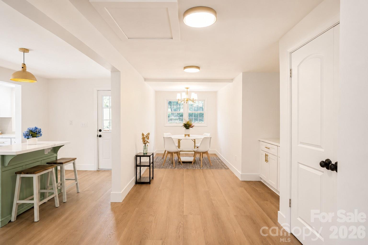 811 Markham Road