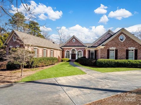 1629 Southpoint Lane New London NC 28127