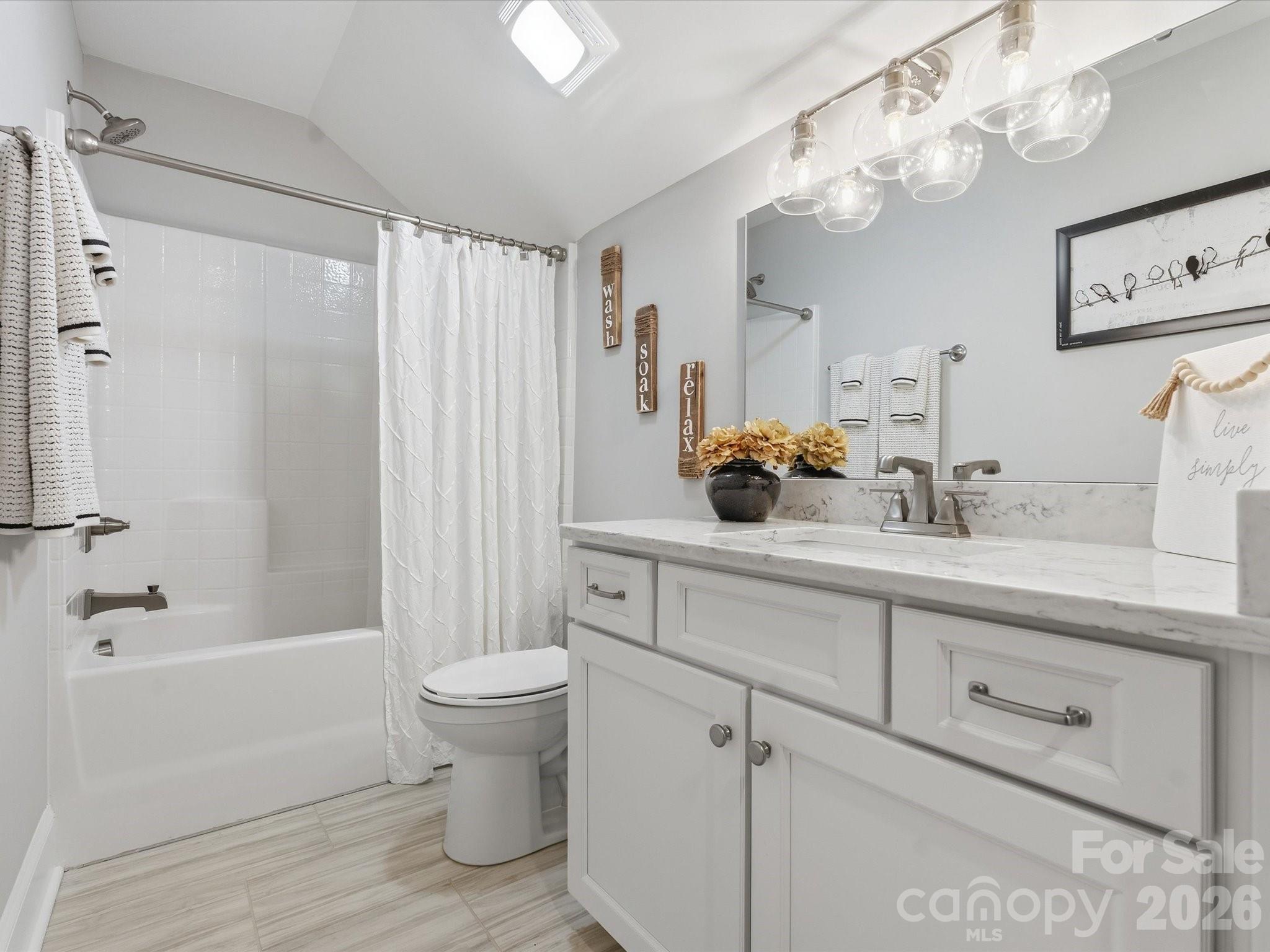 Riverchase Estates - Residential