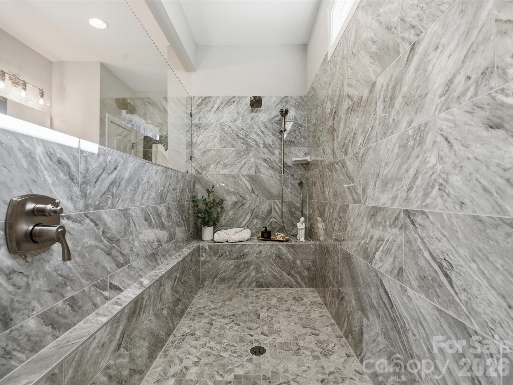 Riverchase Estates - Residential