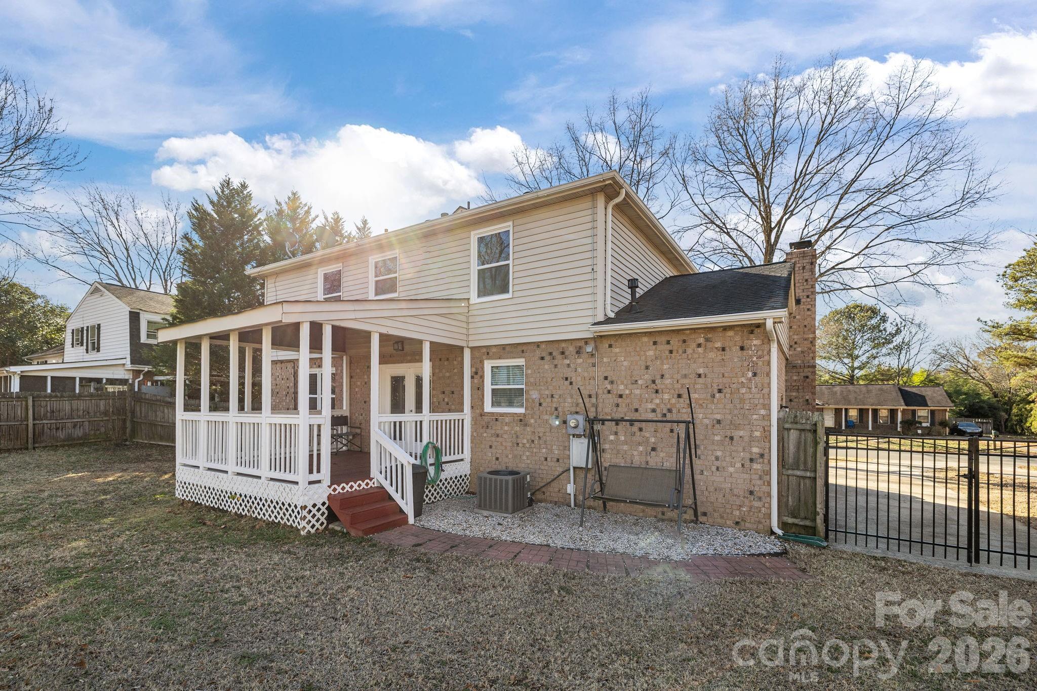 Falconbridge - Residential