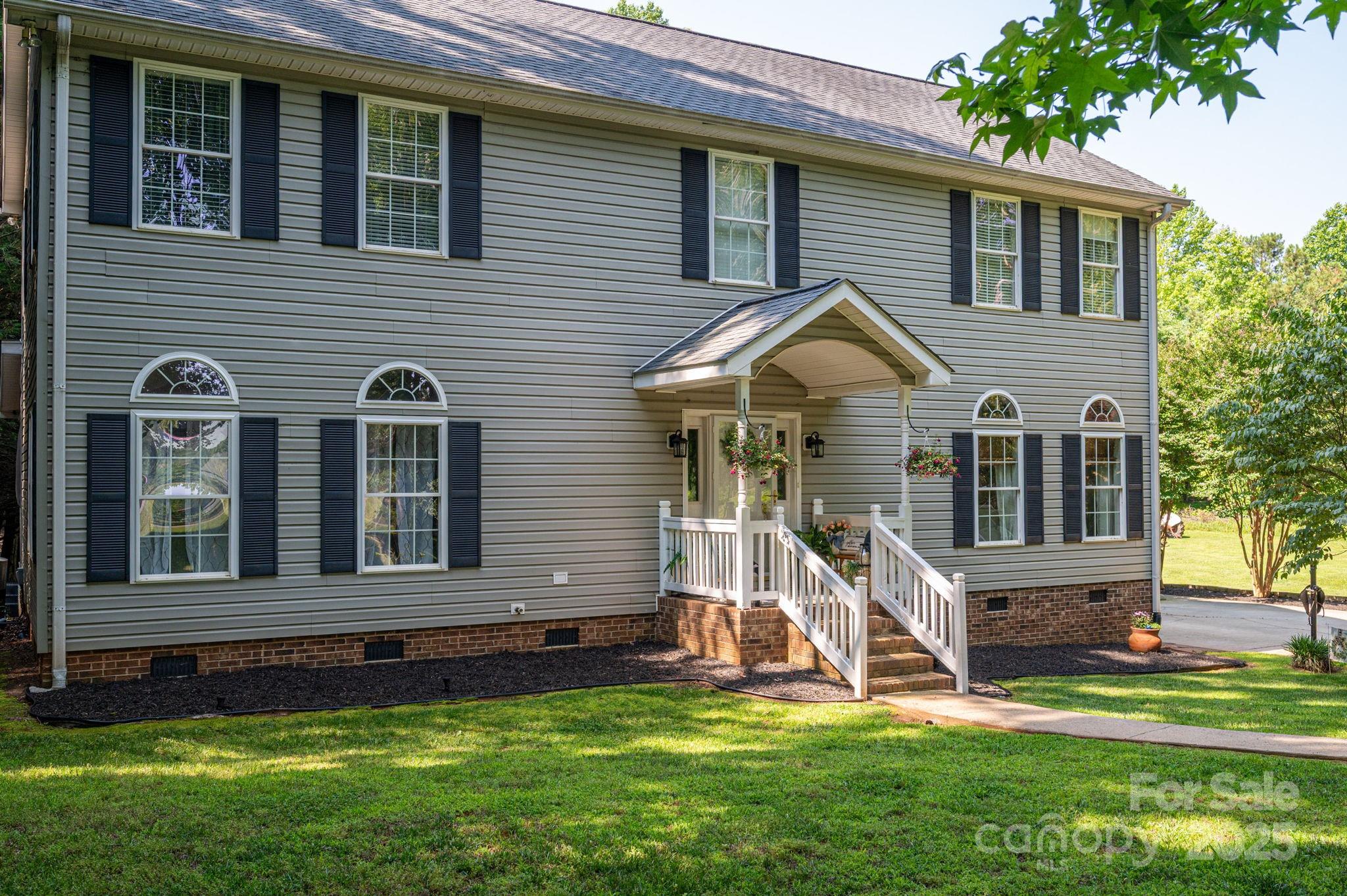 1575 Lewis Farm Road