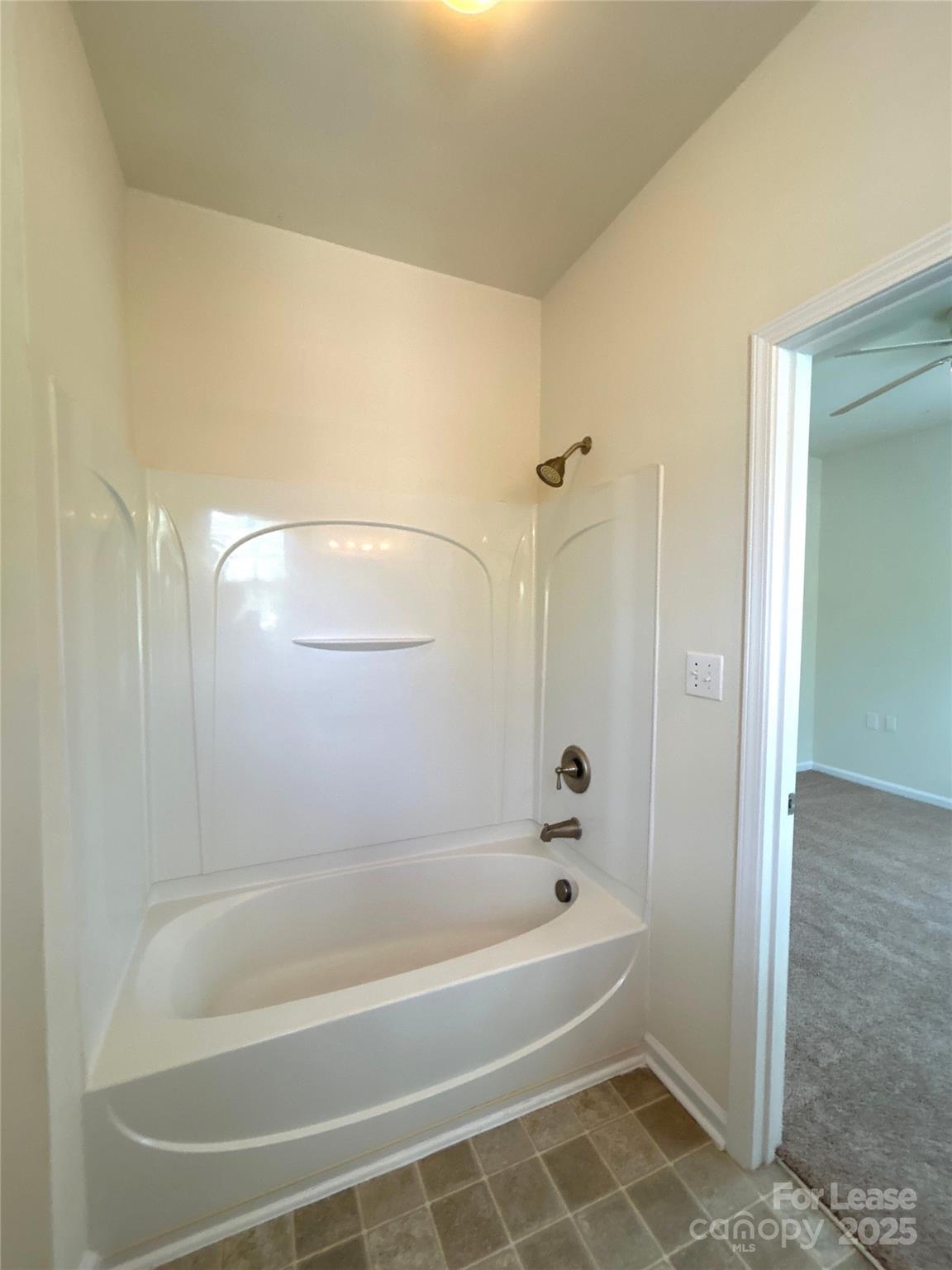 Coventry Court Townhomes - Residential Lease